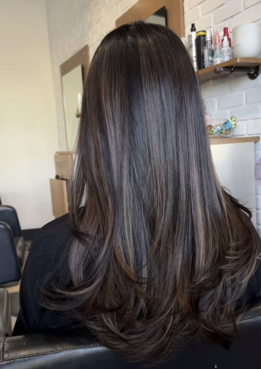 Balayage cheveux noirs