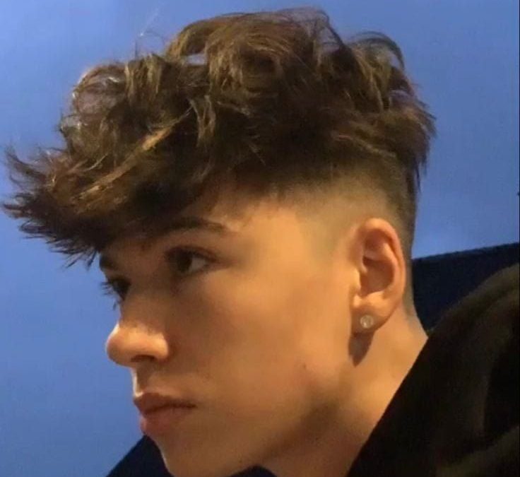 Coupe Casquette Ado : Le Style Urban qui Cartonne au Lycée