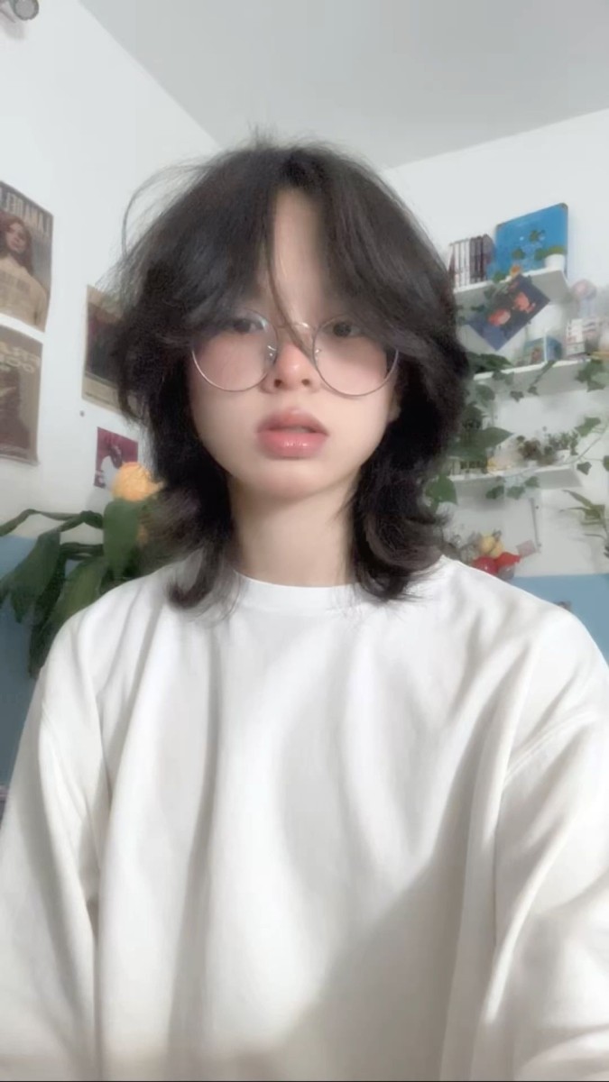 Wolf cut courte femme