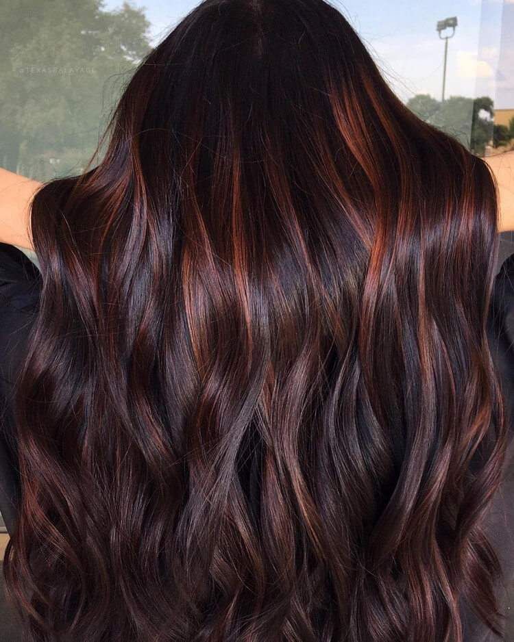 Balayage cheveux noirs