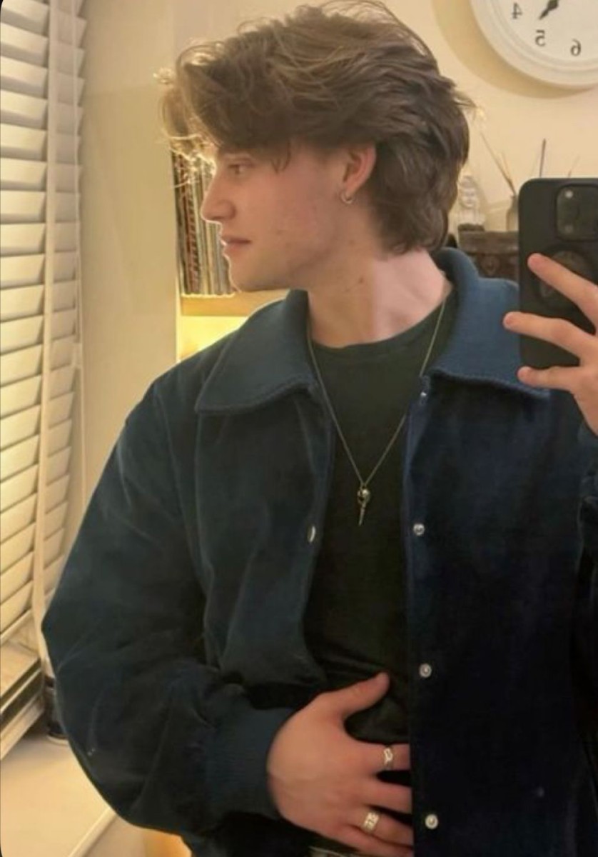 Middle part hair men