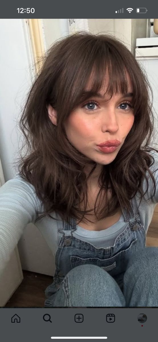 Carré frange latérale