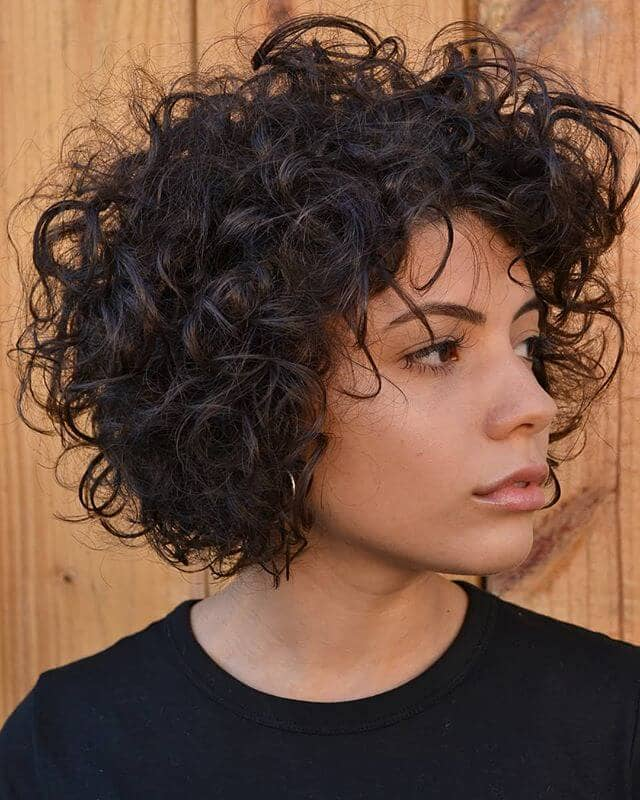 Permanente cheveux courts