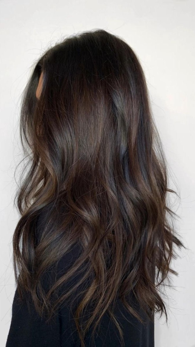 Balayage cheveux noirs