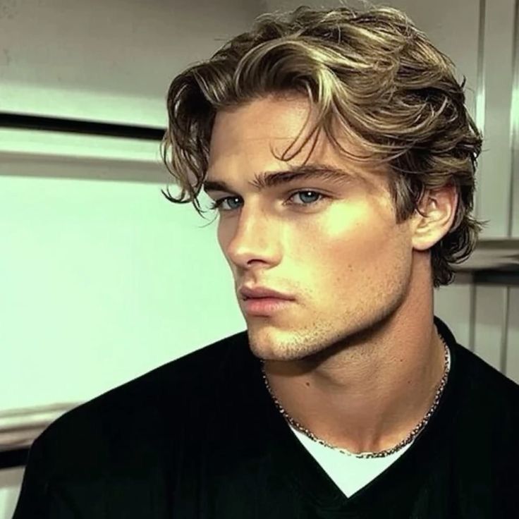 Raie au milieu homme
