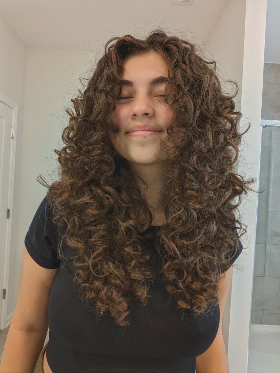 Dégradé cheveux bouclés