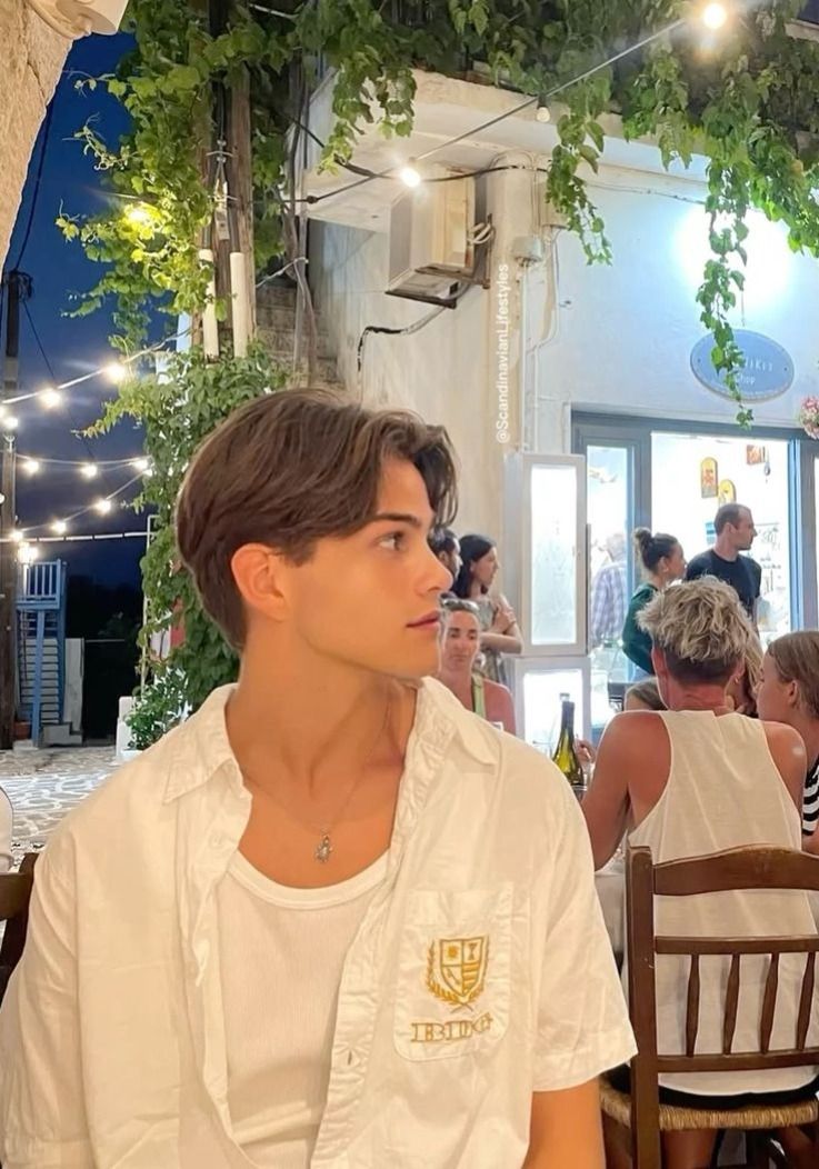 Middle part hair men
